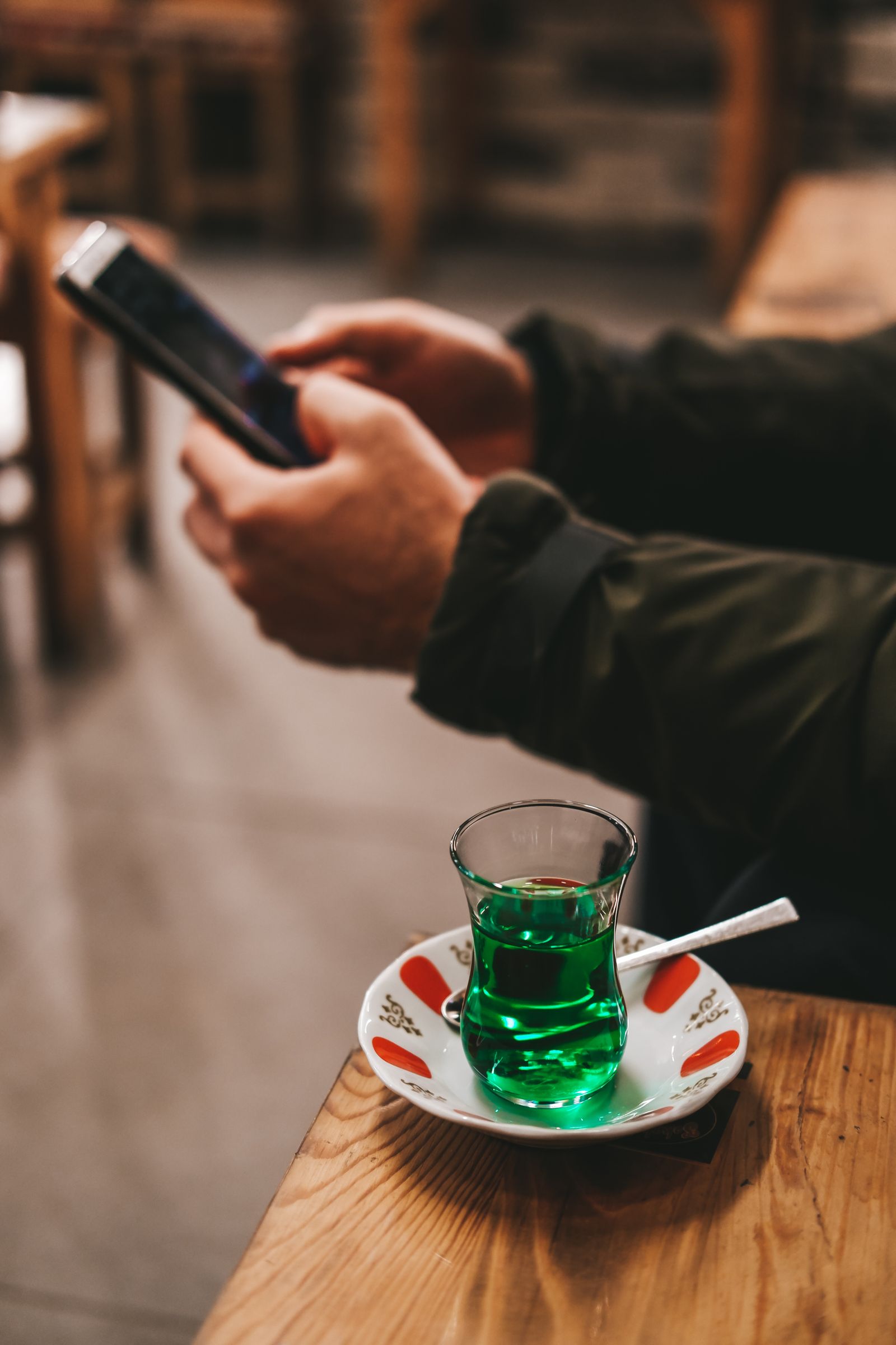 绿茶VPN能连几台设备?多端在线实测
